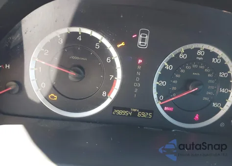 2010 Honda Accord 2.4 Ex-L из США, поврежденный, VIN 1HGCP2F86AA024088